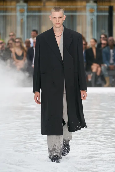 Look 42